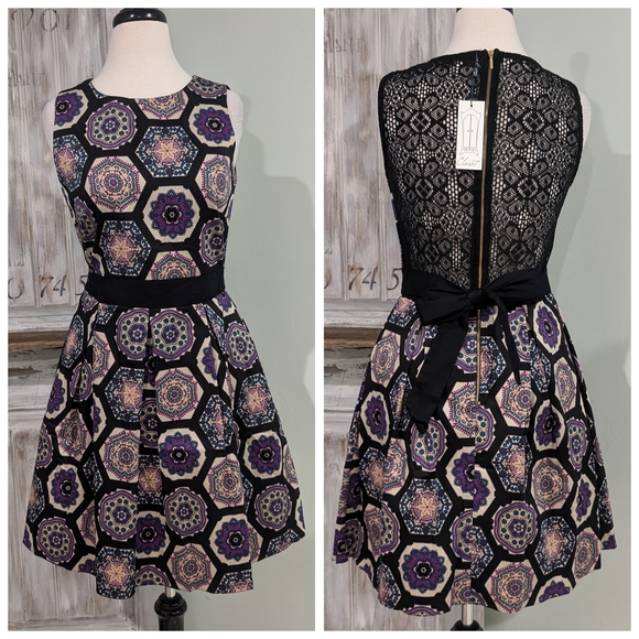 Closet Dresses & Skirts - NWT Closet London Lace Back Dress